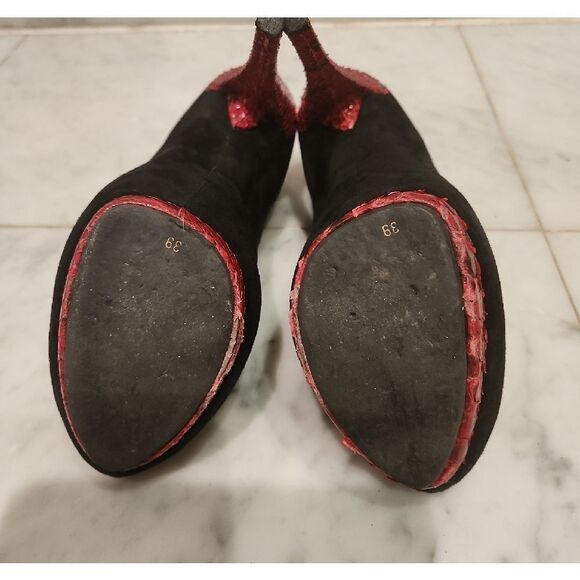 MassimoChic Black Sued and Red Snake Skin Heels Size 8 - Picture 5 of 7